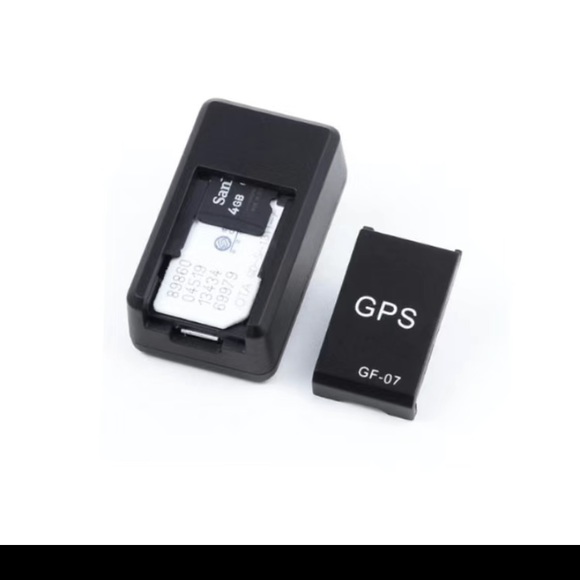 GPS Locator Small And Strong Magnetic Car Child Anti Theft Loss - Picture 3 of 11